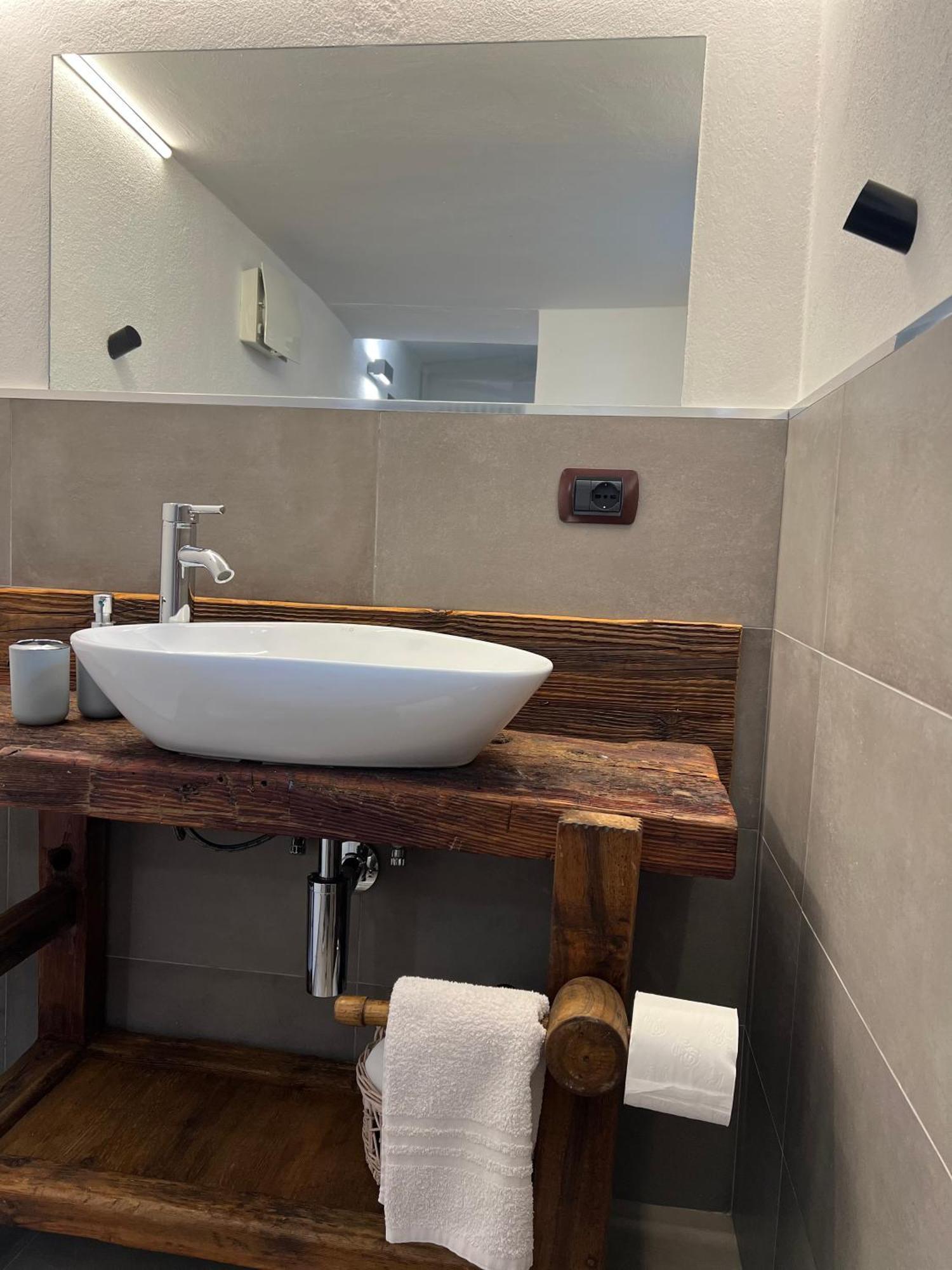 Profumo Di Legno Apartman Aosta Kültér fotó