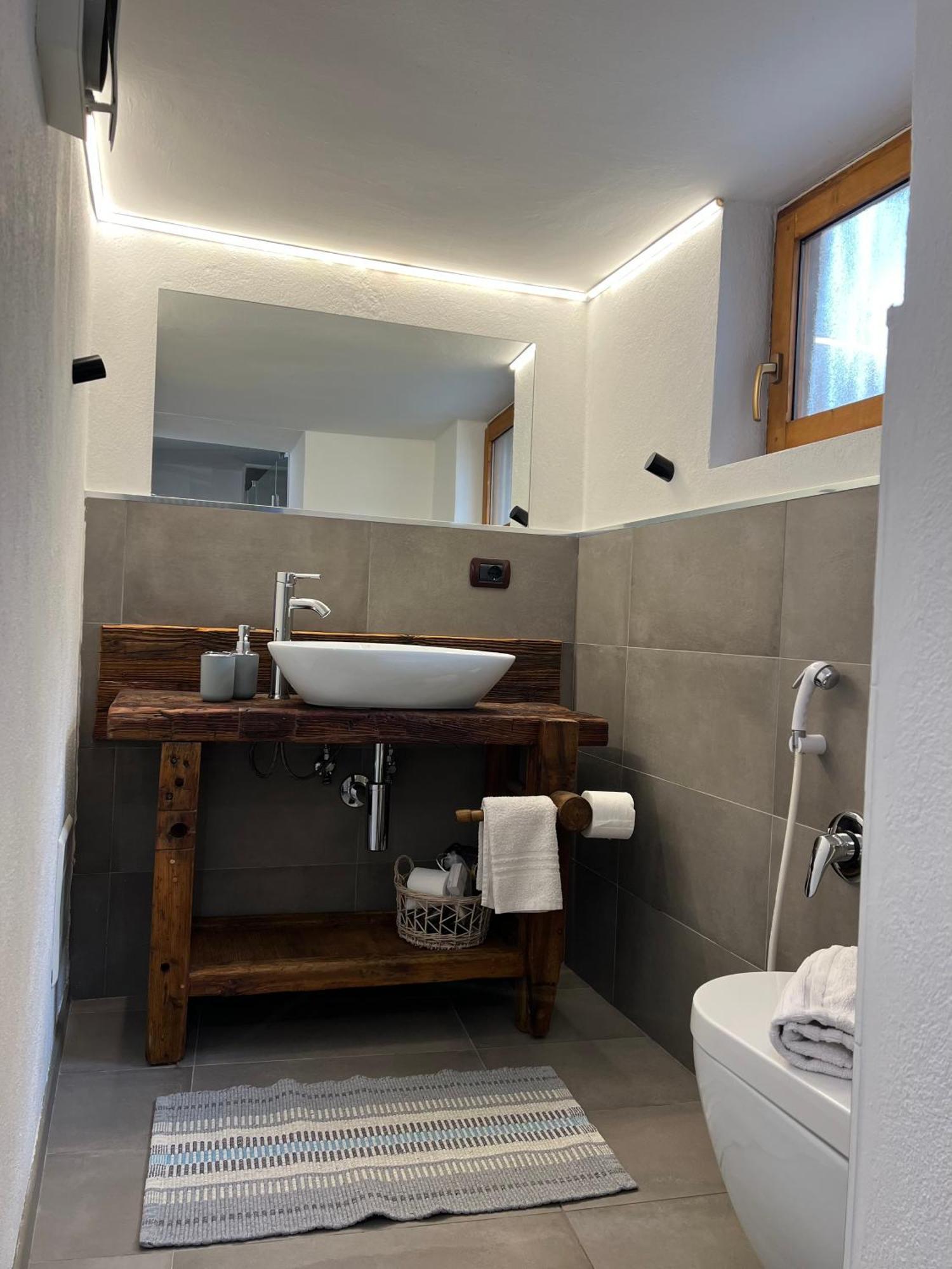 Profumo Di Legno Apartman Aosta Kültér fotó